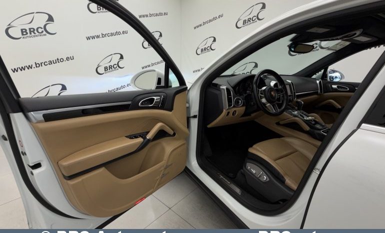 
								Porsche Cayenne 3.0 V6 Automatas 2014 full									