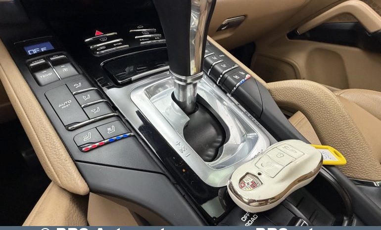 
								Porsche Cayenne 3.0 V6 Automatas 2014 full									