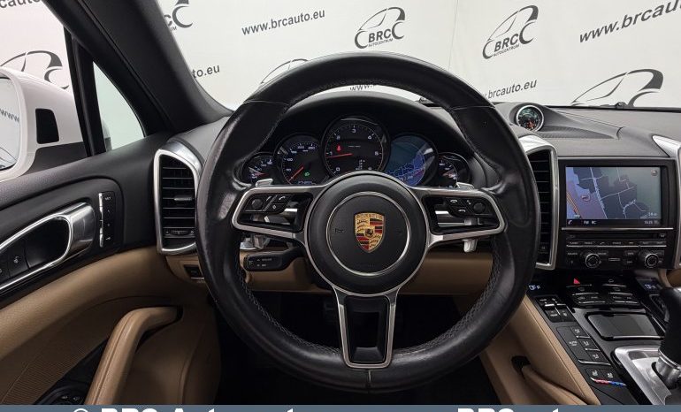 
								Porsche Cayenne 3.0 V6 Automatas 2014 full									