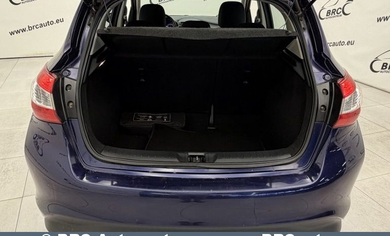 
								Nissan Pulsar 1.2 DIG-T 2015 full									