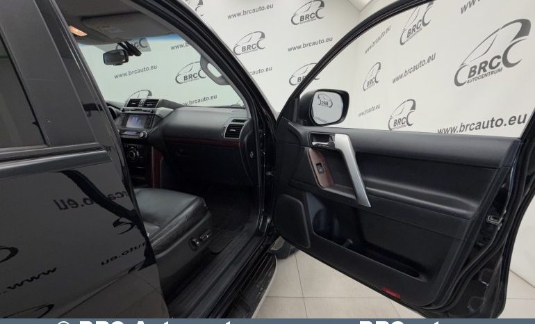 
								Toyota Land Cruiser 2.8 D-4D (1GD-FTV) Automatas 2016 full									
