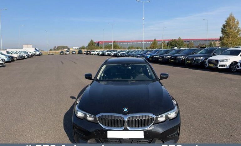 
								BMW 320 d Touring Automatas 2022 full									