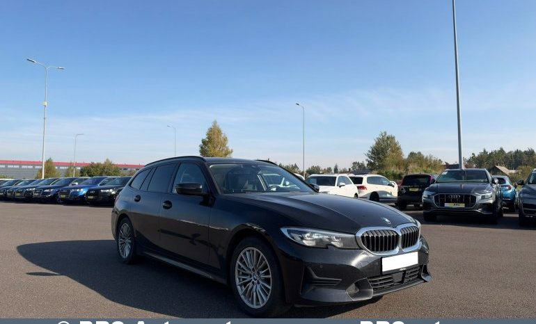 
								BMW 320 d Touring Automatas 2022 full									