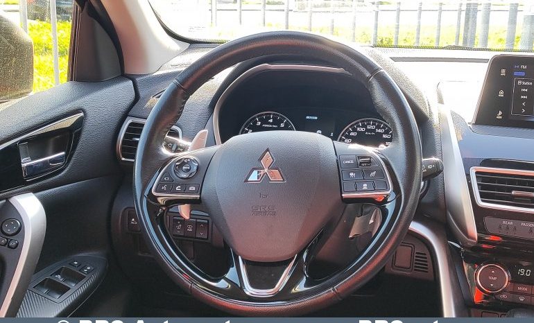 
								Mitsubishi Eclipse Cross 1.5 T-MIVEC 4WD CVT 2018 full									