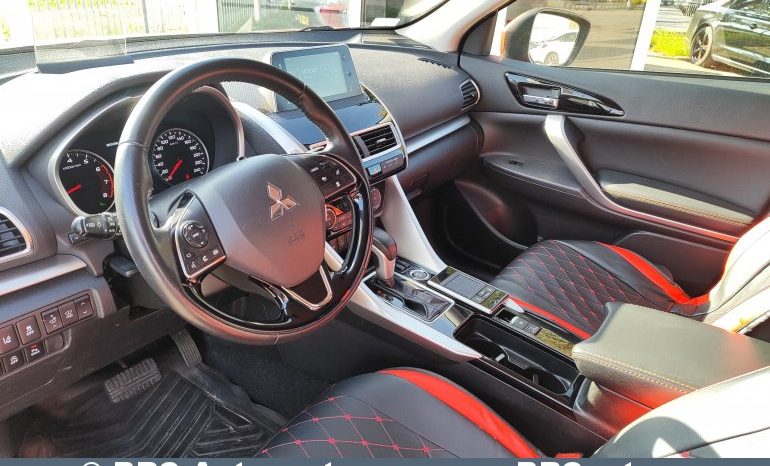 
								Mitsubishi Eclipse Cross 1.5 T-MIVEC 4WD CVT 2018 full									