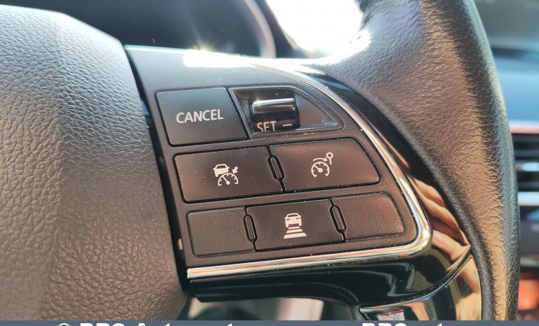 
								Mitsubishi Eclipse Cross 1.5 T-MIVEC 4WD CVT 2018 full									