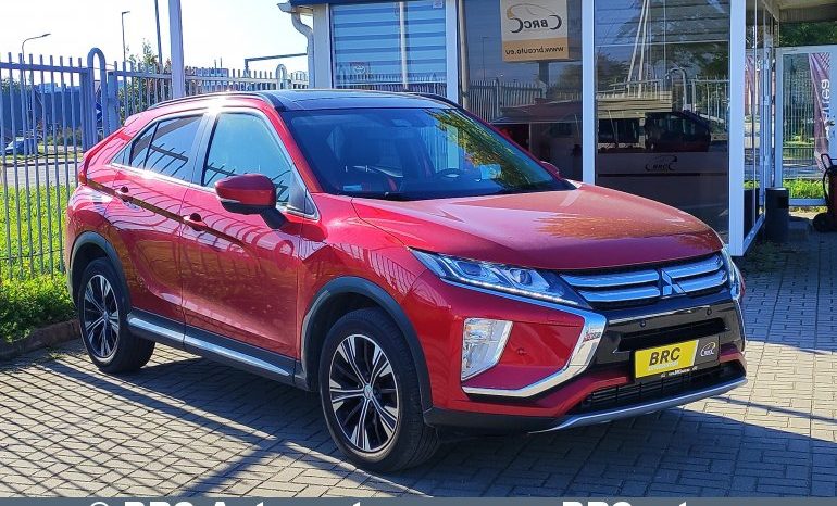 
								Mitsubishi Eclipse Cross 1.5 T-MIVEC 4WD CVT 2018 full									