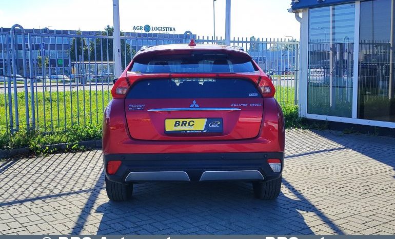 
								Mitsubishi Eclipse Cross 1.5 T-MIVEC 4WD CVT 2018 full									