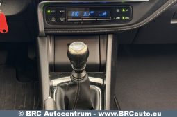 
										Toyota Auris 1.6 Valvematic 2017 full									