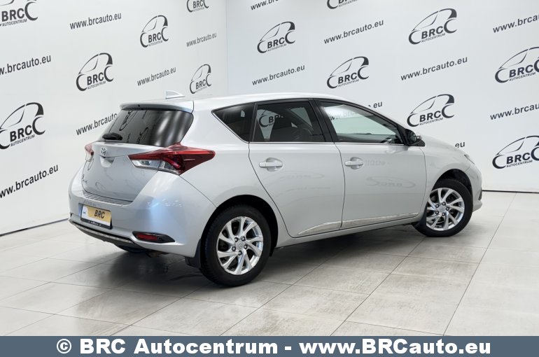 Toyota Auris 1.6 Valvematic 2017