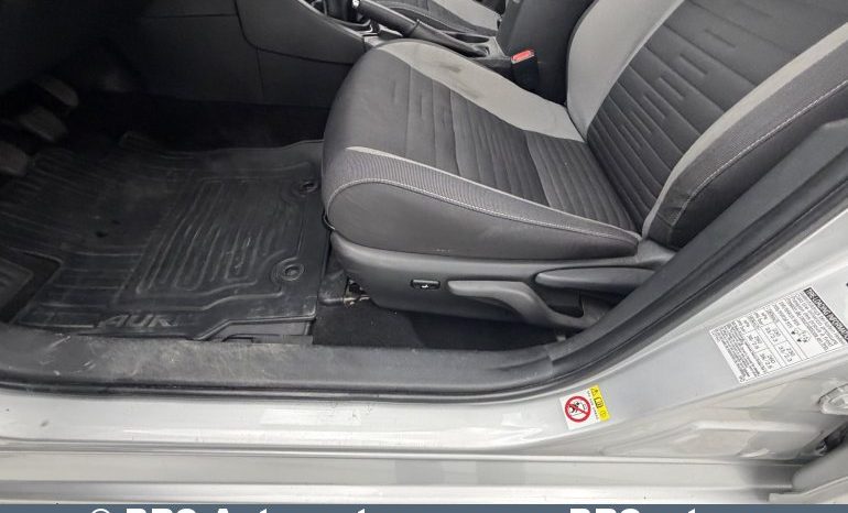 
								Toyota Auris 1.6 Valvematic 2017 full									