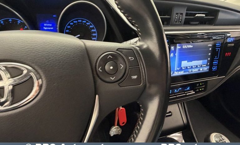 
								Toyota Auris 1.6 Valvematic 2017 full									