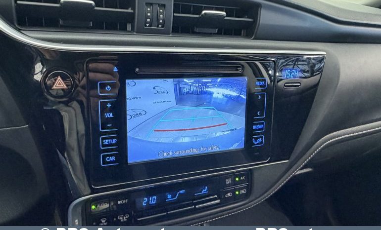 
								Toyota Auris 1.6 Valvematic 2017 full									