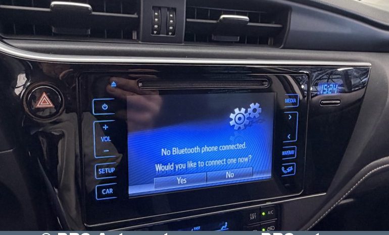 
								Toyota Auris 1.6 Valvematic 2017 full									
