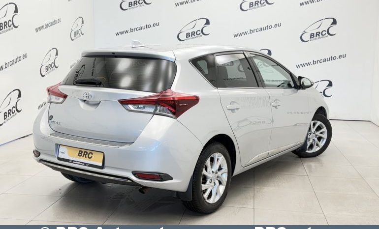 
								Toyota Auris 1.6 Valvematic 2017 full									