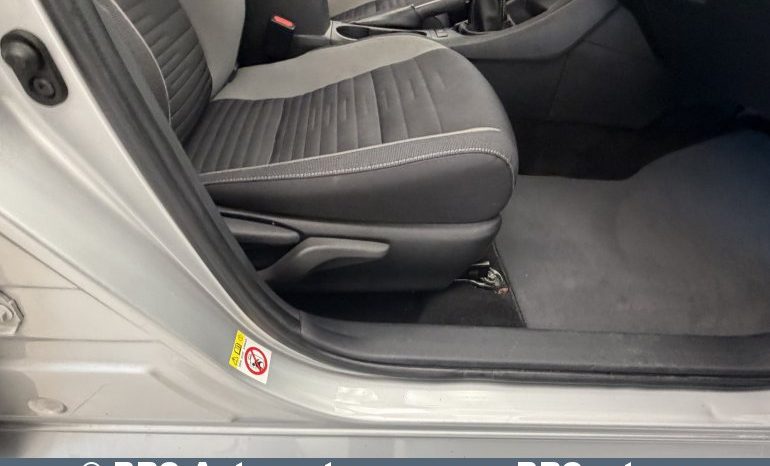 
								Toyota Auris 1.6 Valvematic 2017 full									