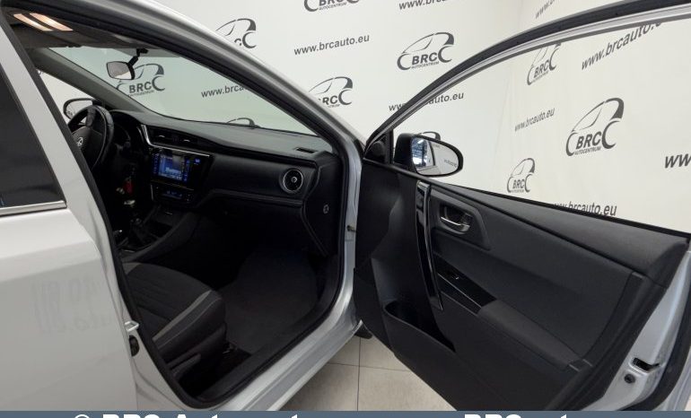 
								Toyota Auris 1.6 Valvematic 2017 full									