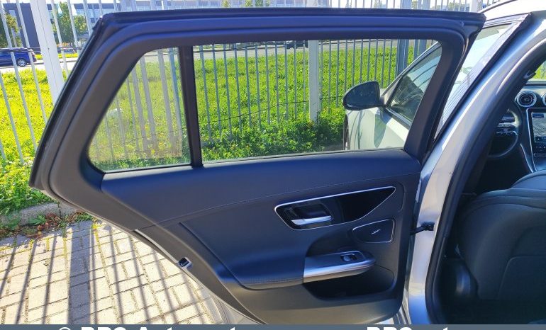 
								Mercedes-Benz C 220 2.0 EQ Boost 2024 full									
