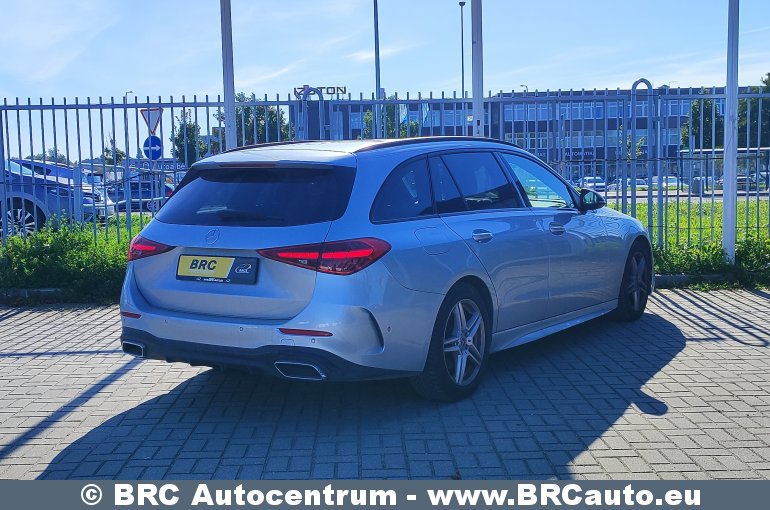 Mercedes-Benz C 220 2.0 EQ Boost 2024
