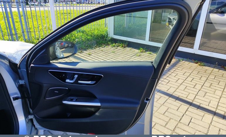 
								Mercedes-Benz C 220 2.0 EQ Boost 2024 full									