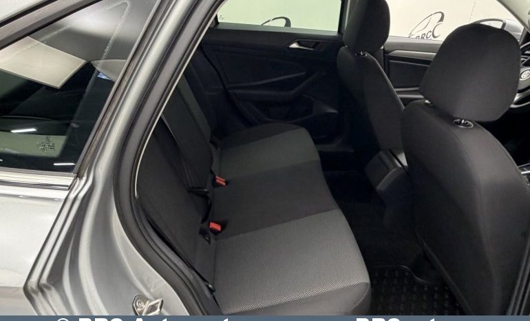 
								Volkswagen Jetta 1.4 TSI 2019 full									