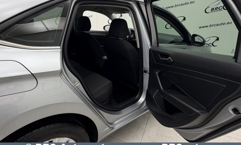 
								Volkswagen Jetta 1.4 TSI 2019 full									