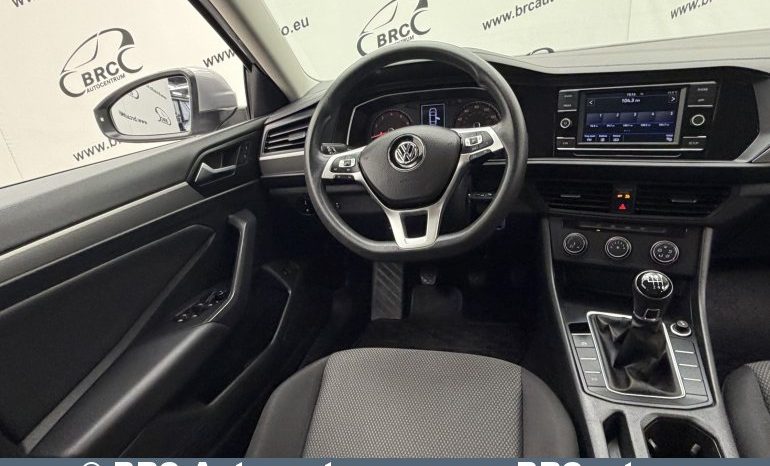 
								Volkswagen Jetta 1.4 TSI 2019 full									