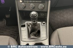 
										Volkswagen Jetta 1.4 TSI 2019 full									