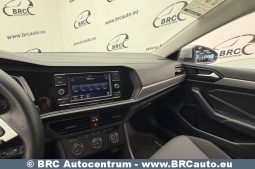 
										Volkswagen Jetta 1.4 TSI 2019 full									