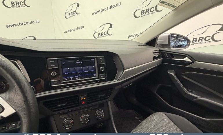 
								Volkswagen Jetta 1.4 TSI 2019 full									