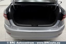 
										Volkswagen Jetta 1.4 TSI 2019 full									