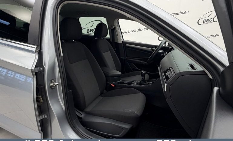 
								Volkswagen Jetta 1.4 TSI 2019 full									