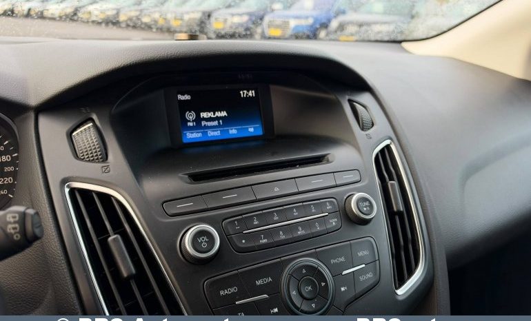 
								Ford Focus 1.0 EcoBoost 2018 full									