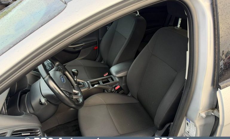 
								Ford Focus 1.0 EcoBoost 2018 full									