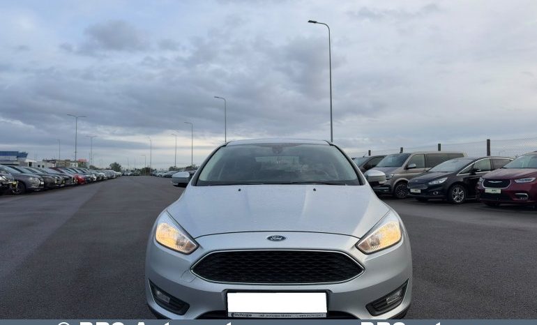 
								Ford Focus 1.0 EcoBoost 2018 full									