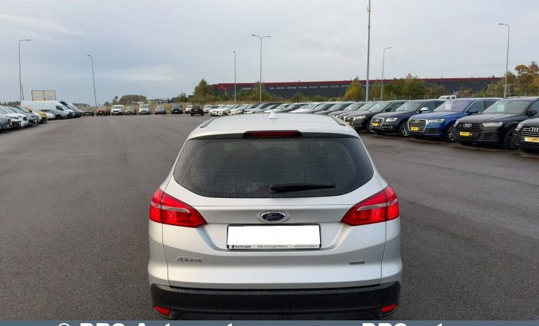 
								Ford Focus 1.0 EcoBoost 2018 full									