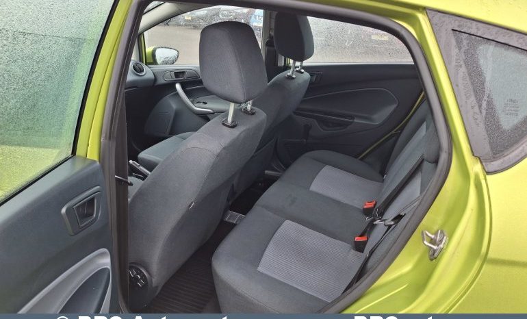 
								Ford Fiesta 1.6 Econetick 2010 full									