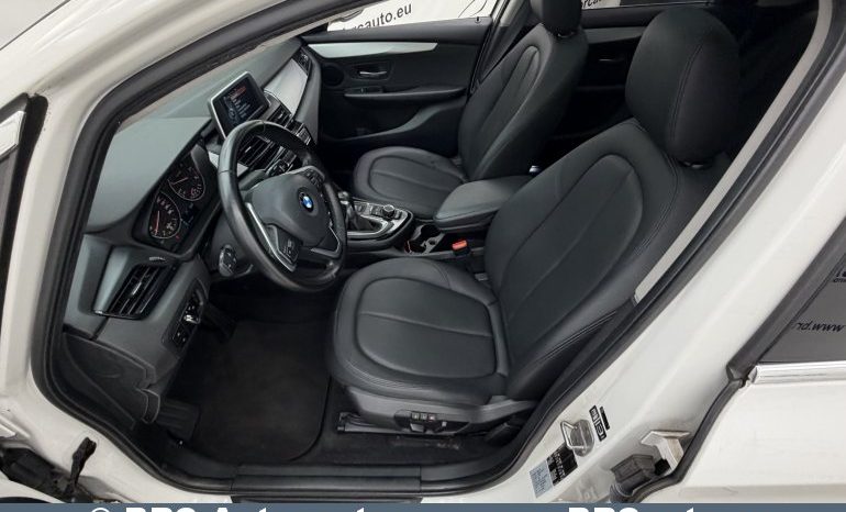 
								BMW 218 Active Tourer d Active Tourer Automatas 2016 full									