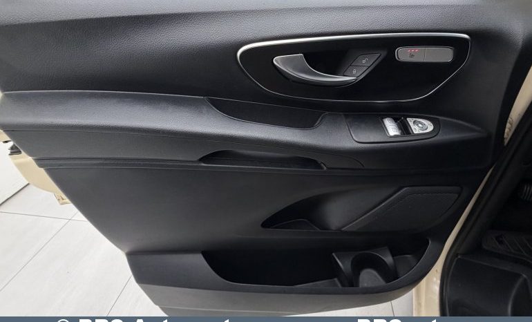 
								Mercedes-Benz Vito Tourer 119 CDI Automatas 2019 full									