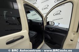 
										Mercedes-Benz Vito Tourer 119 CDI Automatas 2019 full									