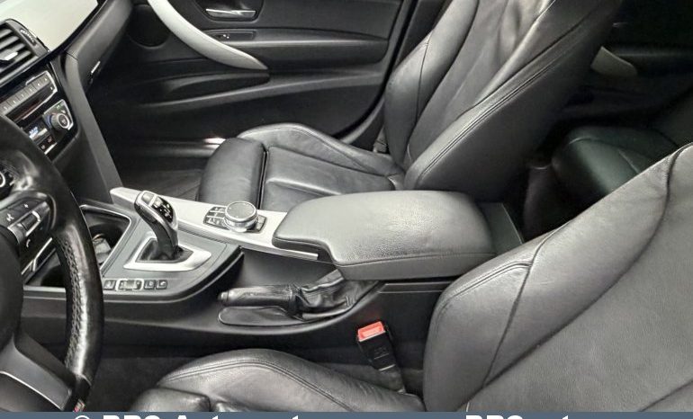 
								BMW 330 Gran Turismo xDrive M-Sport Automatas 2017 full									