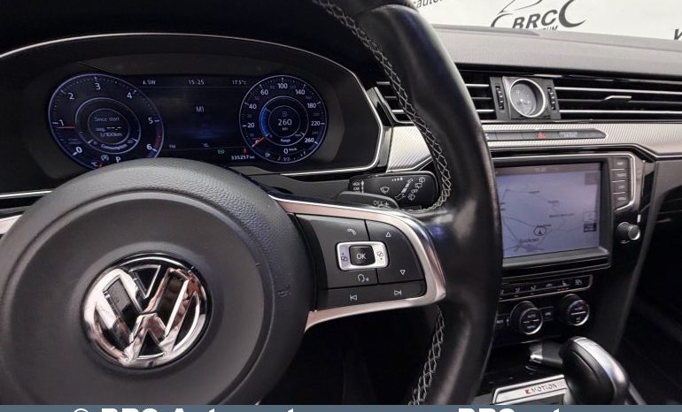 
								Volkswagen Passat 2.0 TDI R-Line 4Motion Automatas 2016 full									