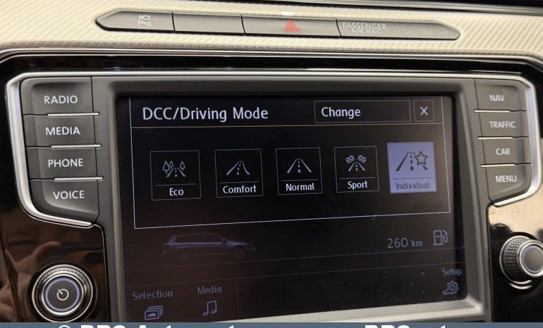 
								Volkswagen Passat 2.0 TDI R-Line 4Motion Automatas 2016 full									