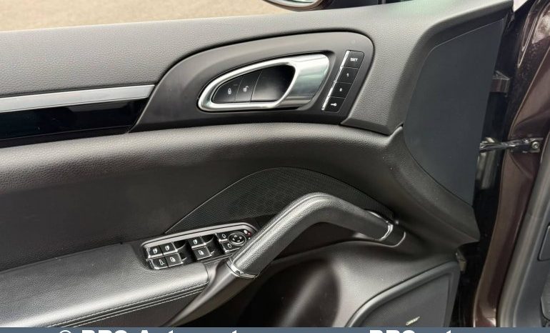 
								Porsche Cayenne 3.6 V6 Automatas 2017 full									