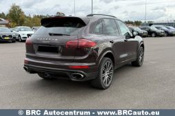 
										Porsche Cayenne 3.6 V6 Automatas 2017 full									
