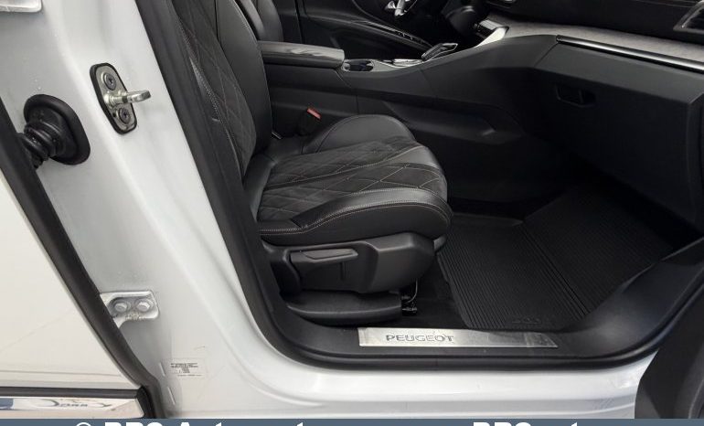 
								Peugeot 5008 2.0 BlueHdi GT-Line Automatas 2018 full									