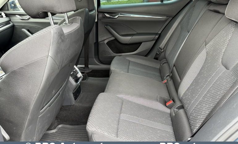 
								Skoda Octavia 1.5 TSI Mild Hybrid DSG Automatas 2023 full									