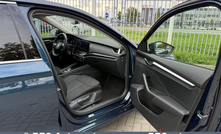 
								Skoda Octavia 1.5 TSI Mild Hybrid DSG Automatas 2023 full									