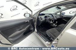 
										Honda Civic 1.8i Sedan 2006 full									