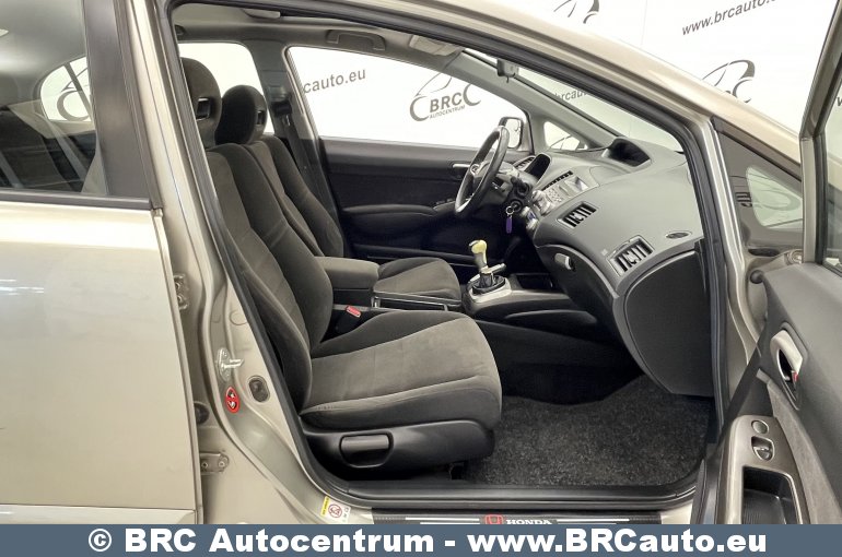 Honda Civic 1.8i Sedan 2006